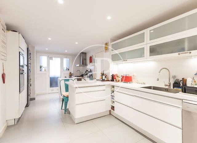 6 slaapkamer Appartement te koop in Les Tres Torres, Barcelona stad - € 2.560.000 (Ref: 9714921)