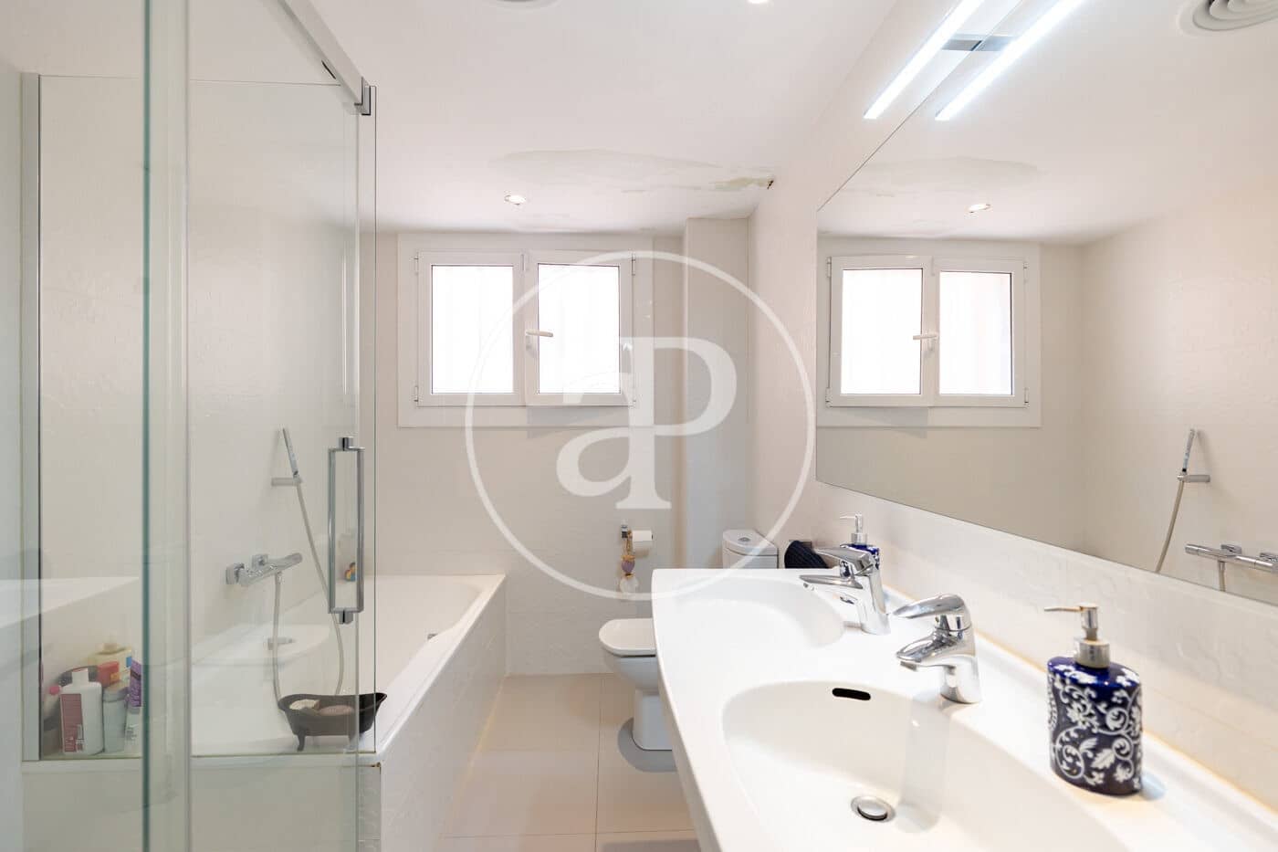 6 slaapkamer Appartement te koop in Barcelona stad - € 2.300.000 (Ref: 9714921)