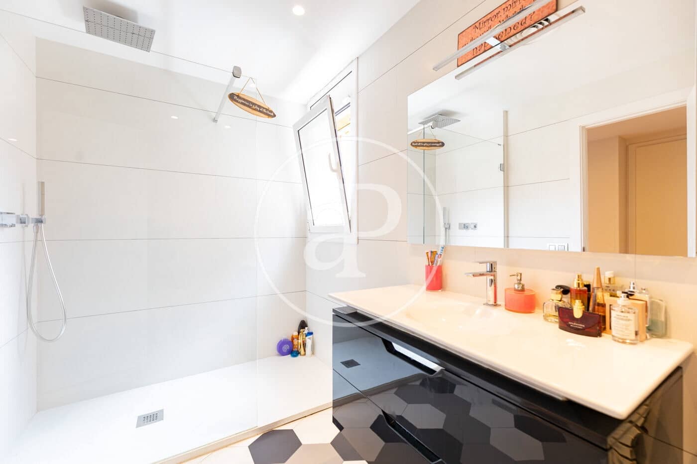 6 slaapkamer Appartement te koop in Barcelona stad - € 2.300.000 (Ref: 9714921)