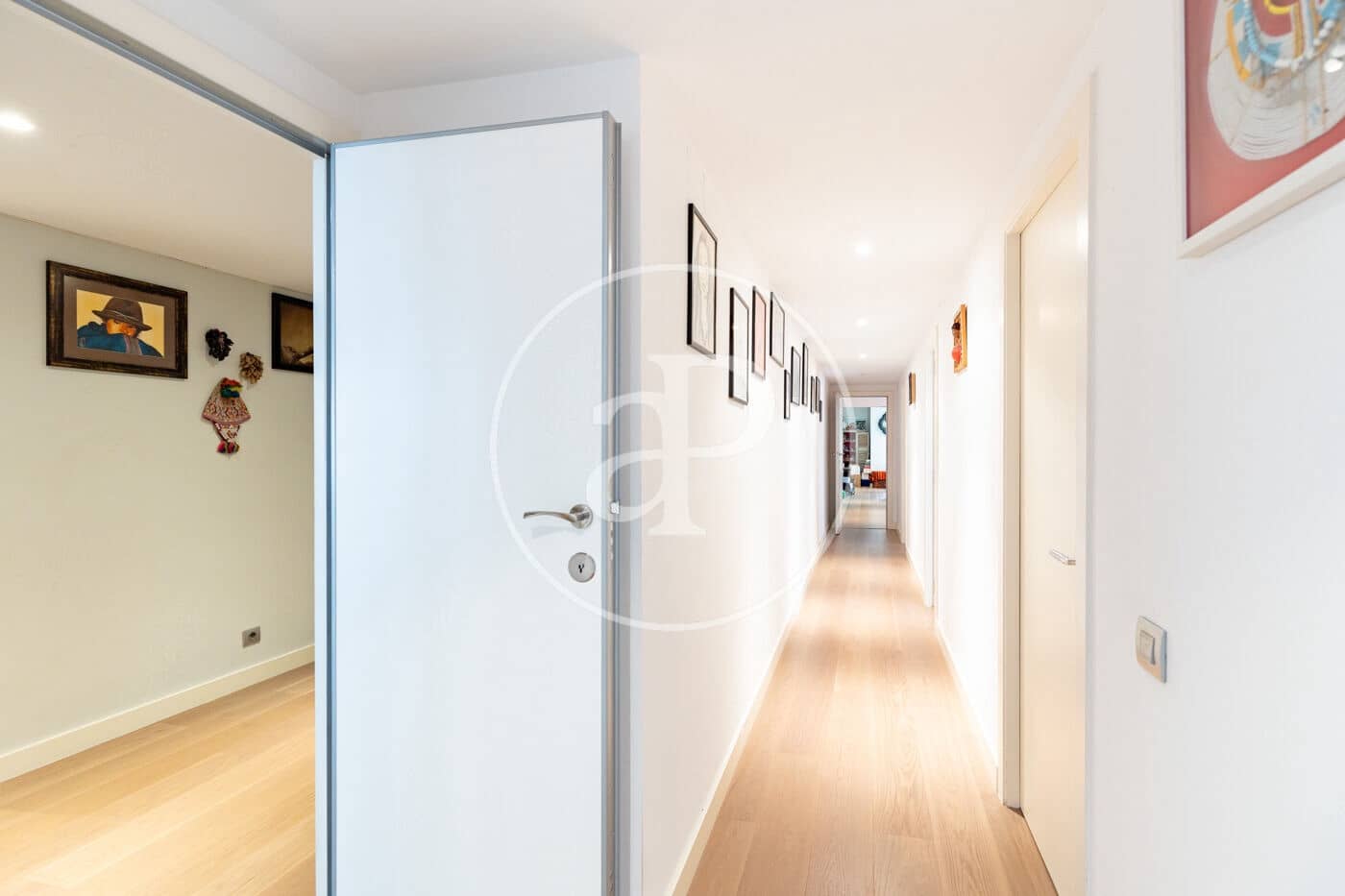 6 slaapkamer Appartement te koop in Barcelona stad - € 2.300.000 (Ref: 9714921)