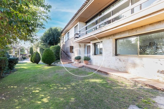 5 soverom Villa til salgs i Bellaterra, Cerdanyola del Vallès med svømmebasseng - € 1 250 000 (Ref: 9714922)