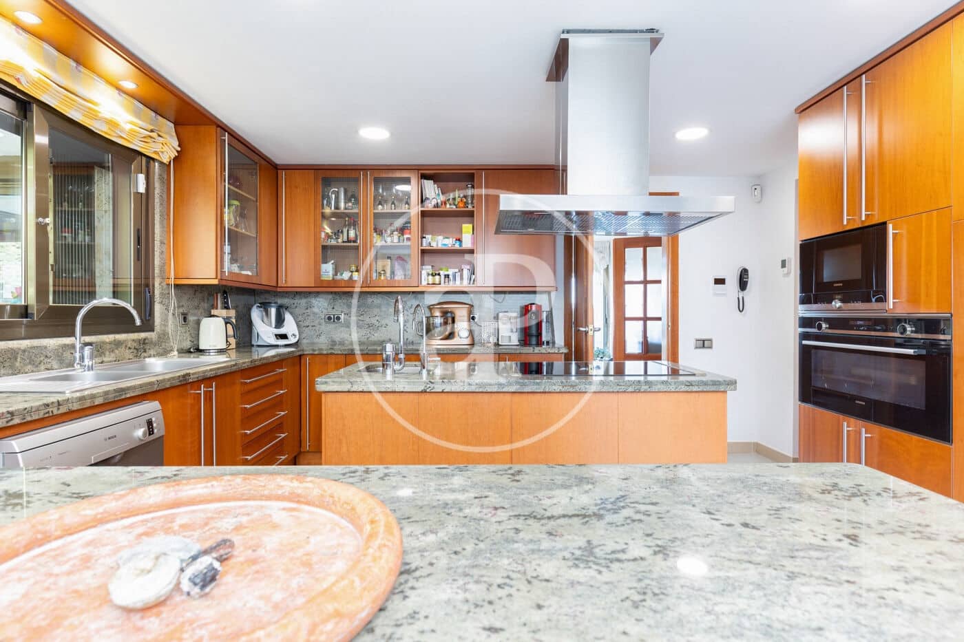 5 bedroom Villa for sale in Bellaterra with pool - € 1,250,000 (Ref: 9714922)