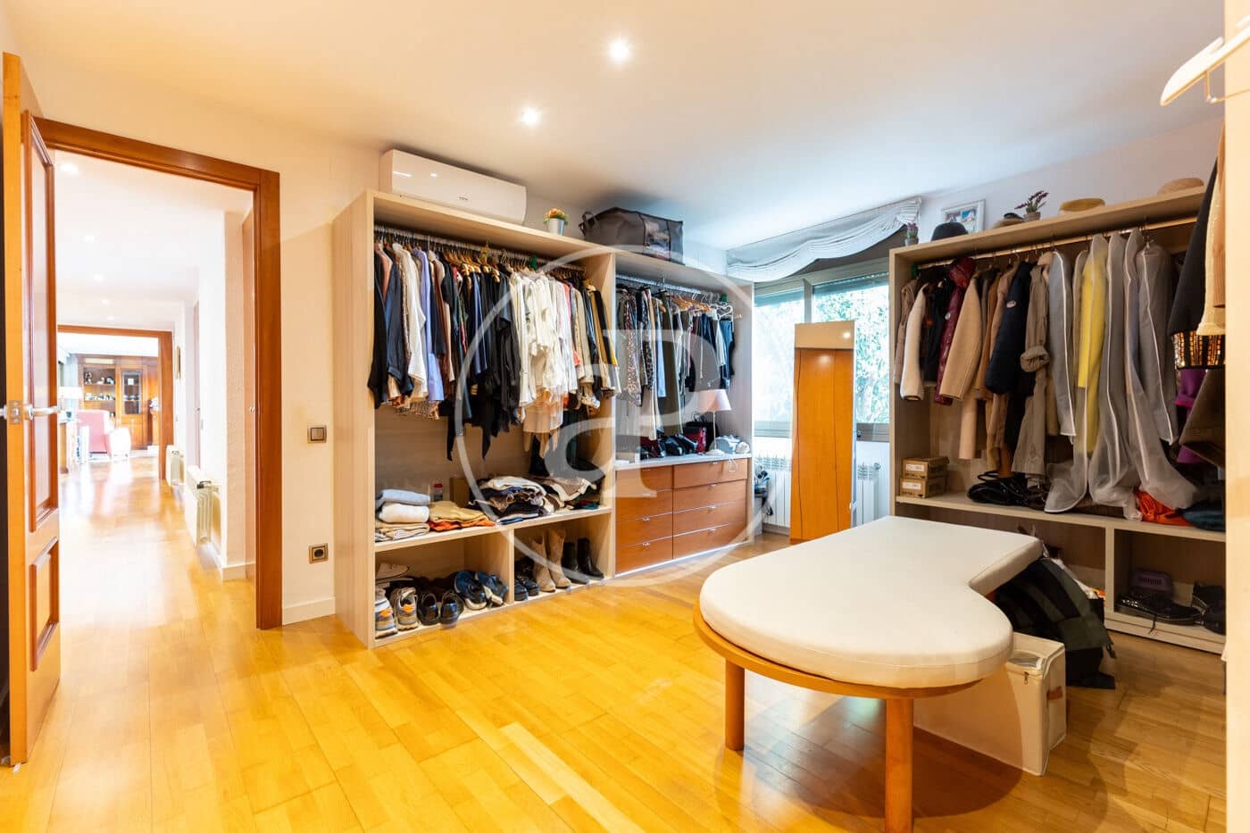 5 bedroom Villa for sale in Bellaterra with pool - € 1,250,000 (Ref: 9714922)