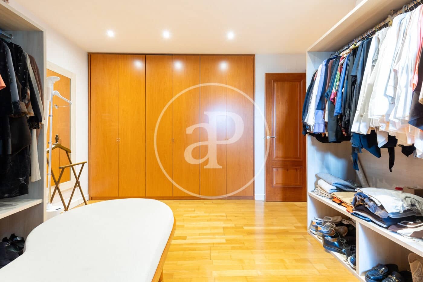 5 bedroom Villa for sale in Bellaterra with pool - € 1,250,000 (Ref: 9714922)