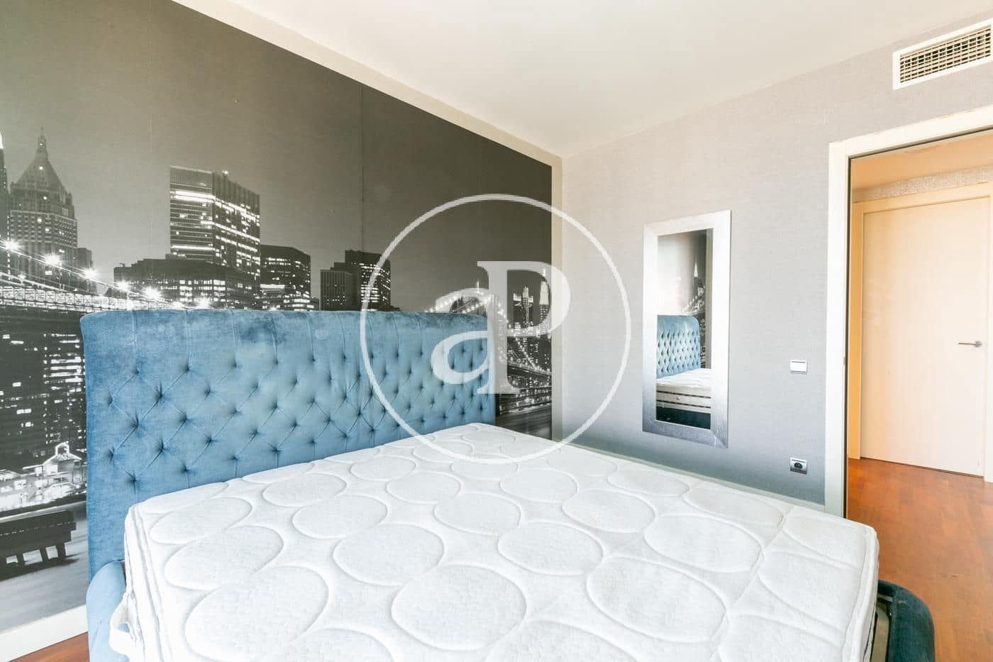 4 slaapkamer Appartement te huur in Barcelona stad met zwembad - € 7.835 (Ref: 9714923)