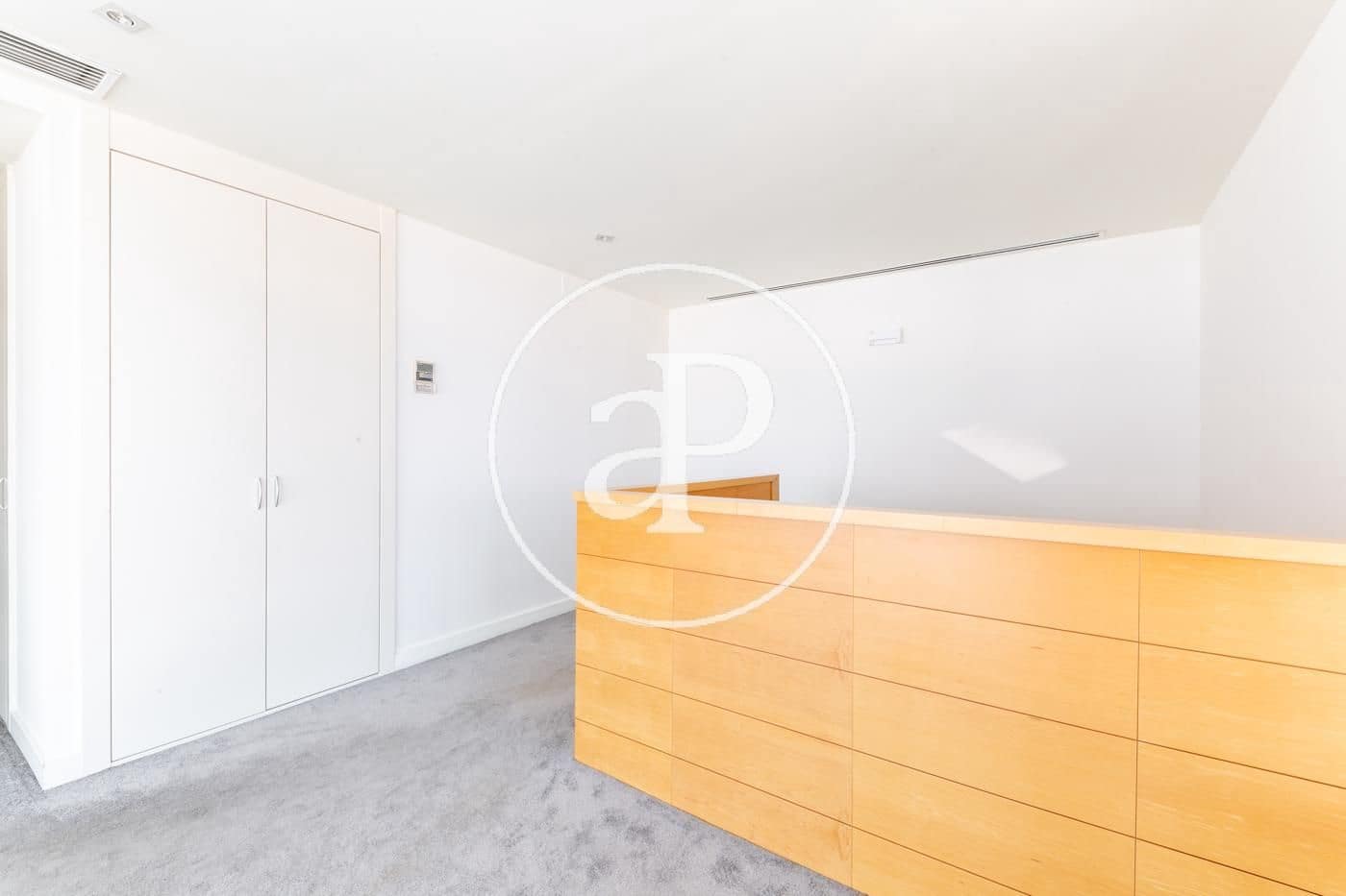 4 slaapkamer Appartement te huur in Barcelona stad met zwembad - € 7.835 (Ref: 9714923)