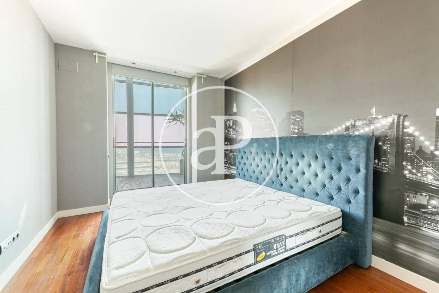 4 slaapkamer Appartement te huur in Barcelona stad met zwembad - € 7.835 (Ref: 9714923)
