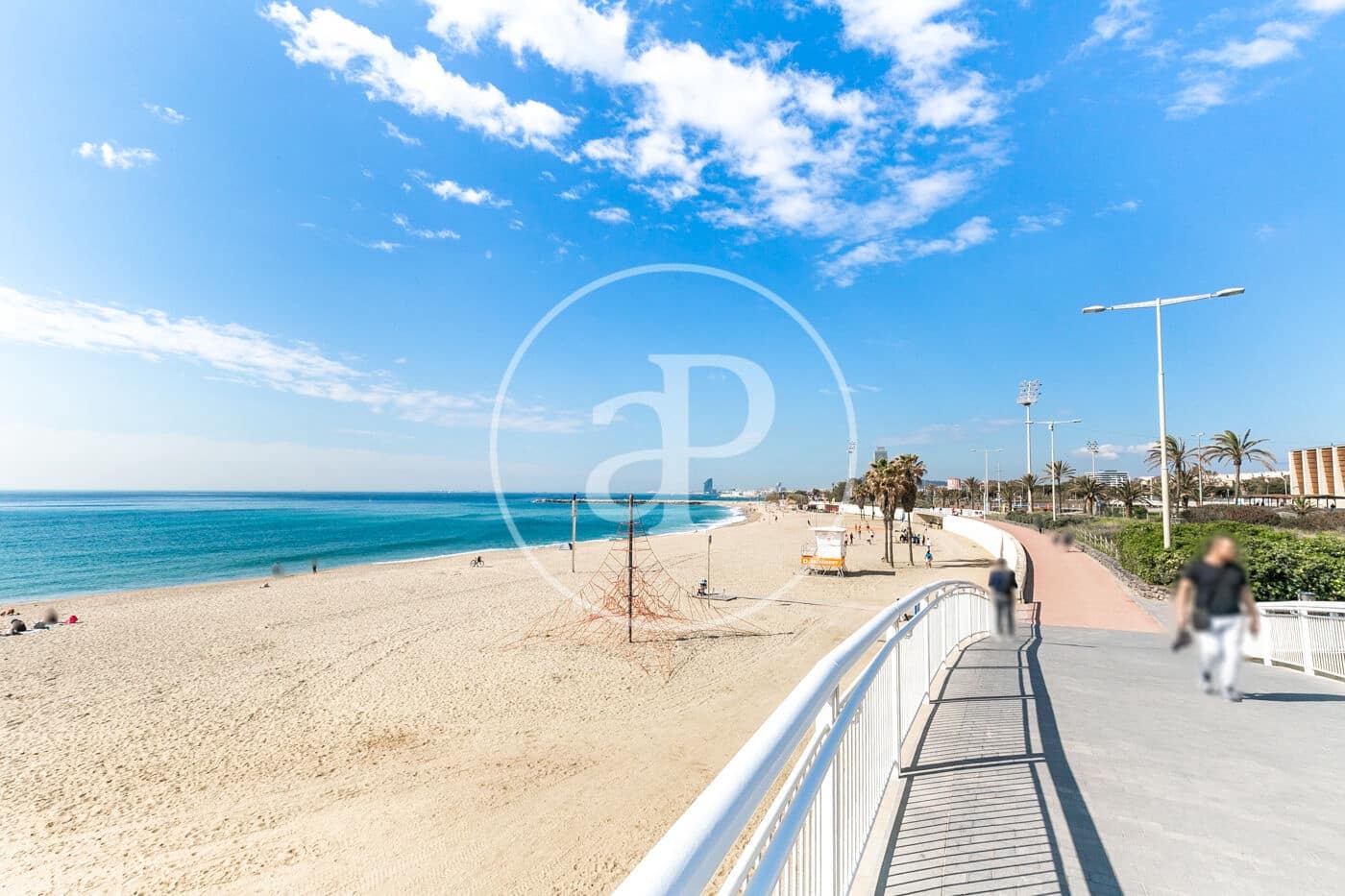 4 soveværelse Penthouse til leje i Barcelona by med swimmingpool - € 7.835 (Ref: 9714924)