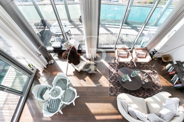 4 soveværelse Penthouse til leje i Diagonal Mar i El Front Marítim del Poblenou, Barcelona by med swimmingpool - € 7.835 (Ref: 9714924)