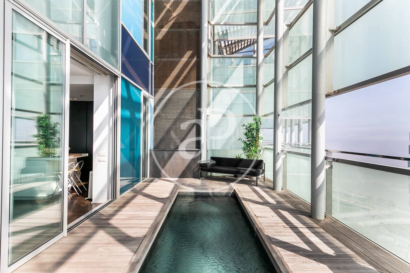 4 soveværelse Penthouse til leje i Barcelona by med swimmingpool - € 7.835 (Ref: 9714924)