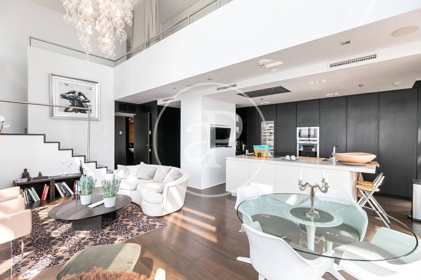 4 soveværelse Penthouse til leje i Barcelona by med swimmingpool - € 7.835 (Ref: 9714924)