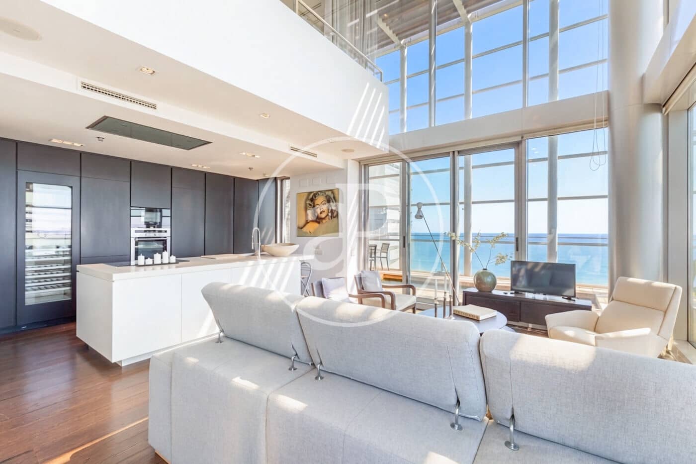 Ático de 4 habitaciones en Barcelona ciudad en alquiler con piscina - 7.835 € (Ref: 9714924)