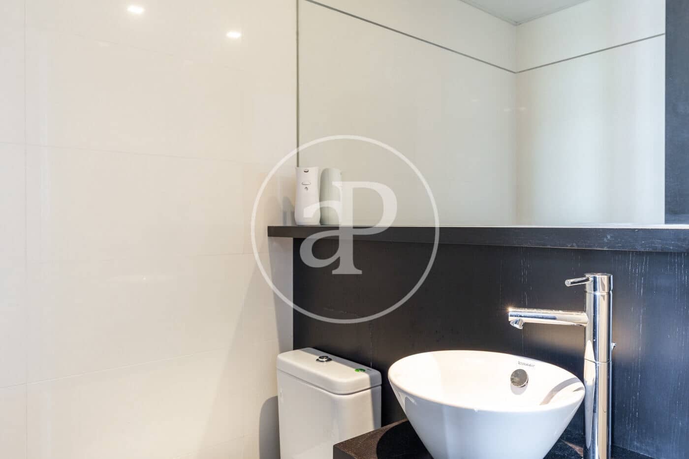 Ático de 4 habitaciones en Barcelona ciudad en alquiler con piscina - 7.835 € (Ref: 9714924)