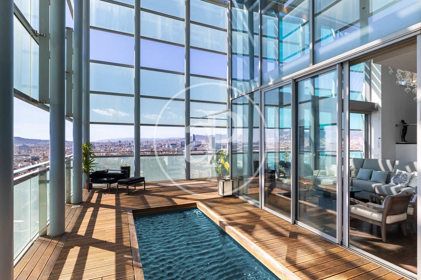 Ático de 4 habitaciones en Barcelona ciudad en alquiler con piscina - 7.835 € (Ref: 9714924)