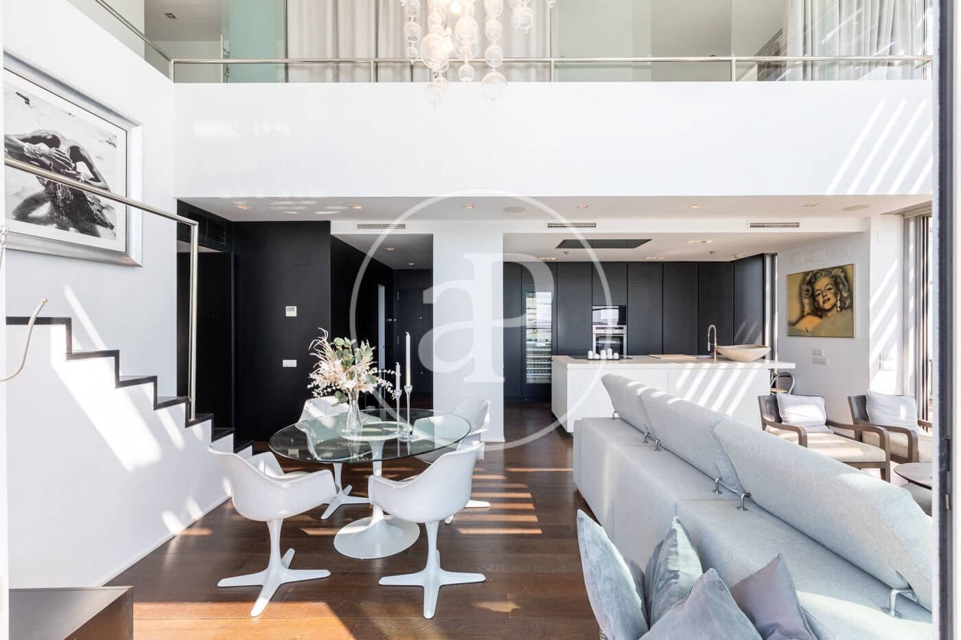 Ático de 4 habitaciones en Barcelona ciudad en alquiler con piscina - 7.835 € (Ref: 9714924)