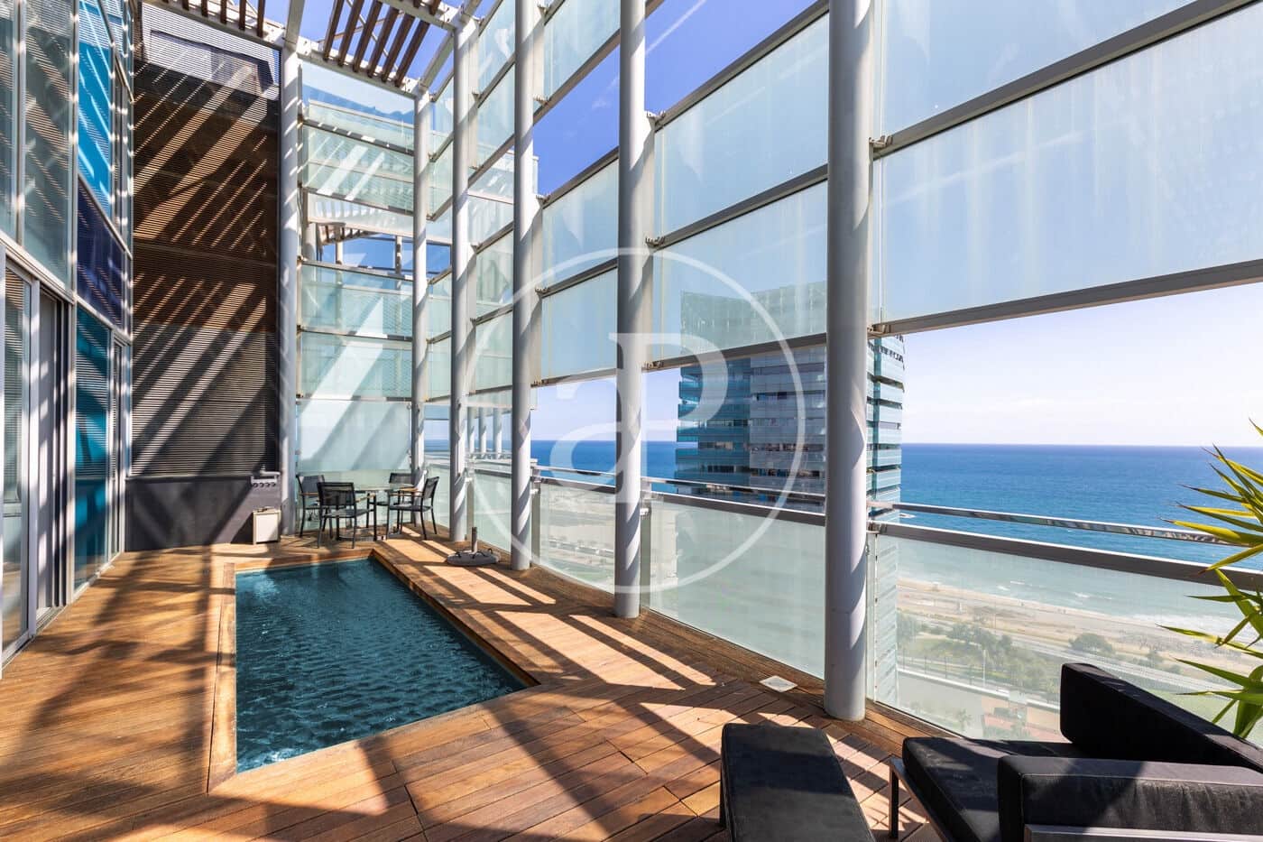 Ático de 4 habitaciones en Barcelona ciudad en alquiler con piscina - 7.835 € (Ref: 9714924)