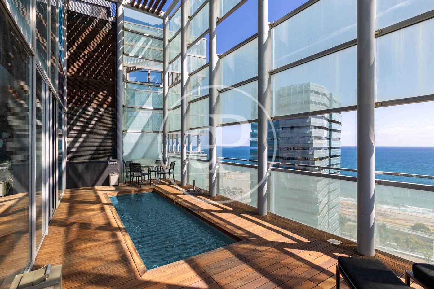 Ático de 4 habitaciones en Barcelona ciudad en alquiler con piscina - 7.835 € (Ref: 9714924)