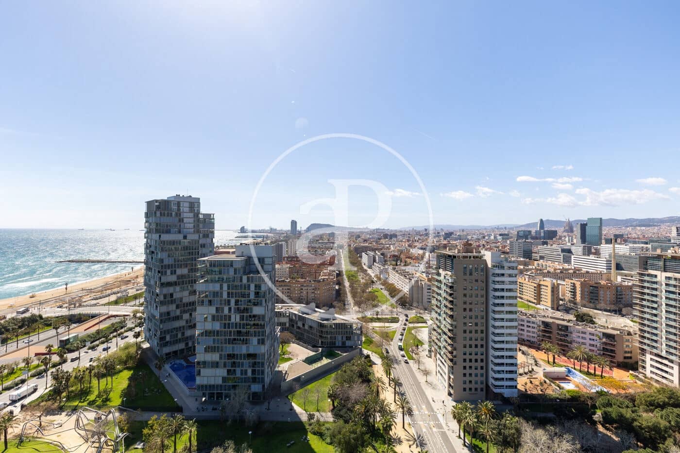 Ático de 4 habitaciones en Barcelona ciudad en alquiler con piscina - 7.835 € (Ref: 9714924)