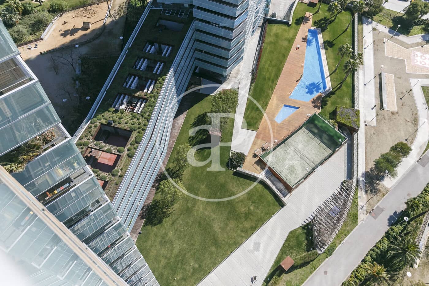 Ático de 4 habitaciones en Barcelona ciudad en alquiler con piscina - 7.835 € (Ref: 9714924)