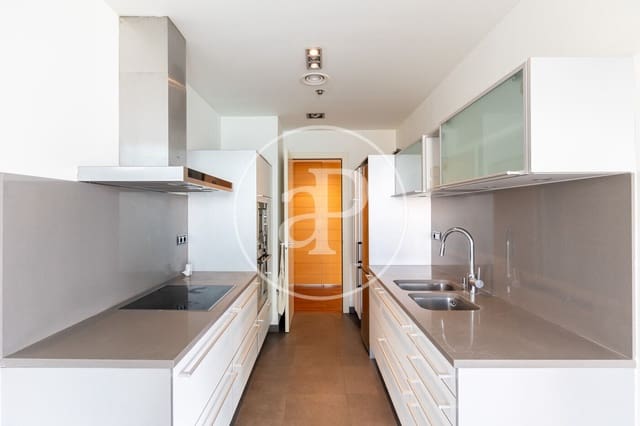 3 slaapkamer Appartement te huur in Diagonal Mar i El Front Marítim del Poblenou, Barcelona stad met zwembad - € 4.382 (Ref: 9714925)