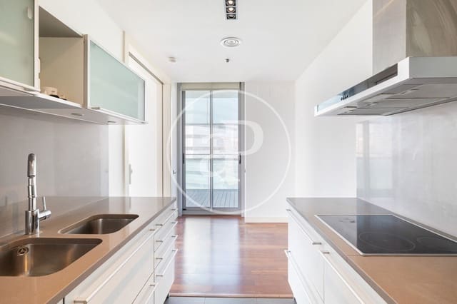 3 slaapkamer Appartement te huur in Diagonal Mar i El Front Marítim del Poblenou, Barcelona stad met zwembad - € 4.382 (Ref: 9714925)