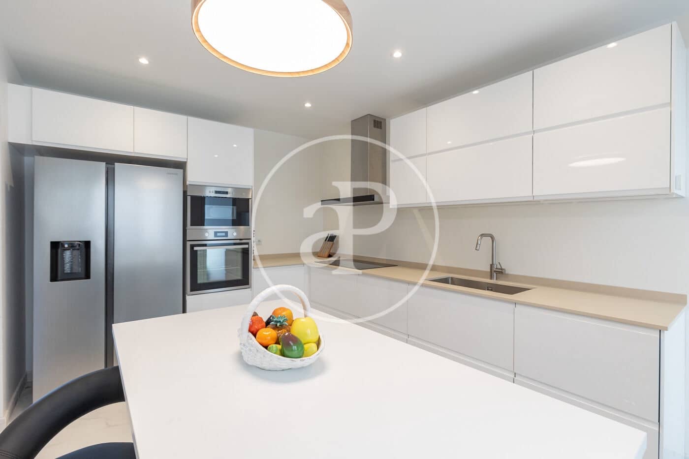 2 quarto Apartamento para venda em Barcelona cidade - 1 100 000 € (Ref: 9714926)