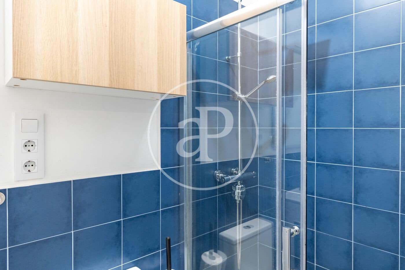 2 bedroom Apartment for sale in Barcelona city - € 350,000 (Ref: 9719907)