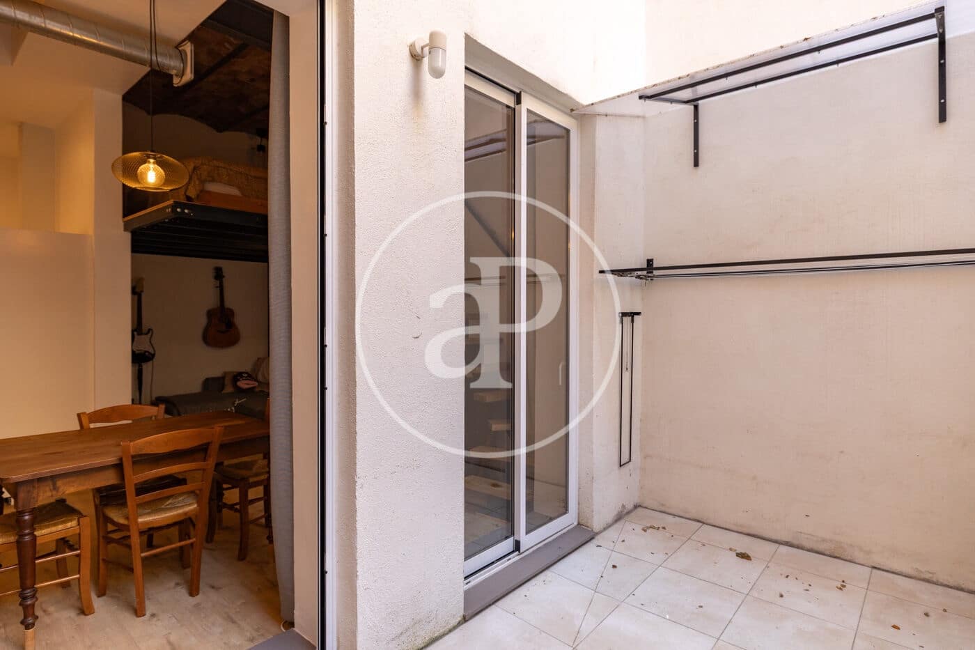 2 bedroom Apartment for sale in Barcelona city - € 350,000 (Ref: 9719907)