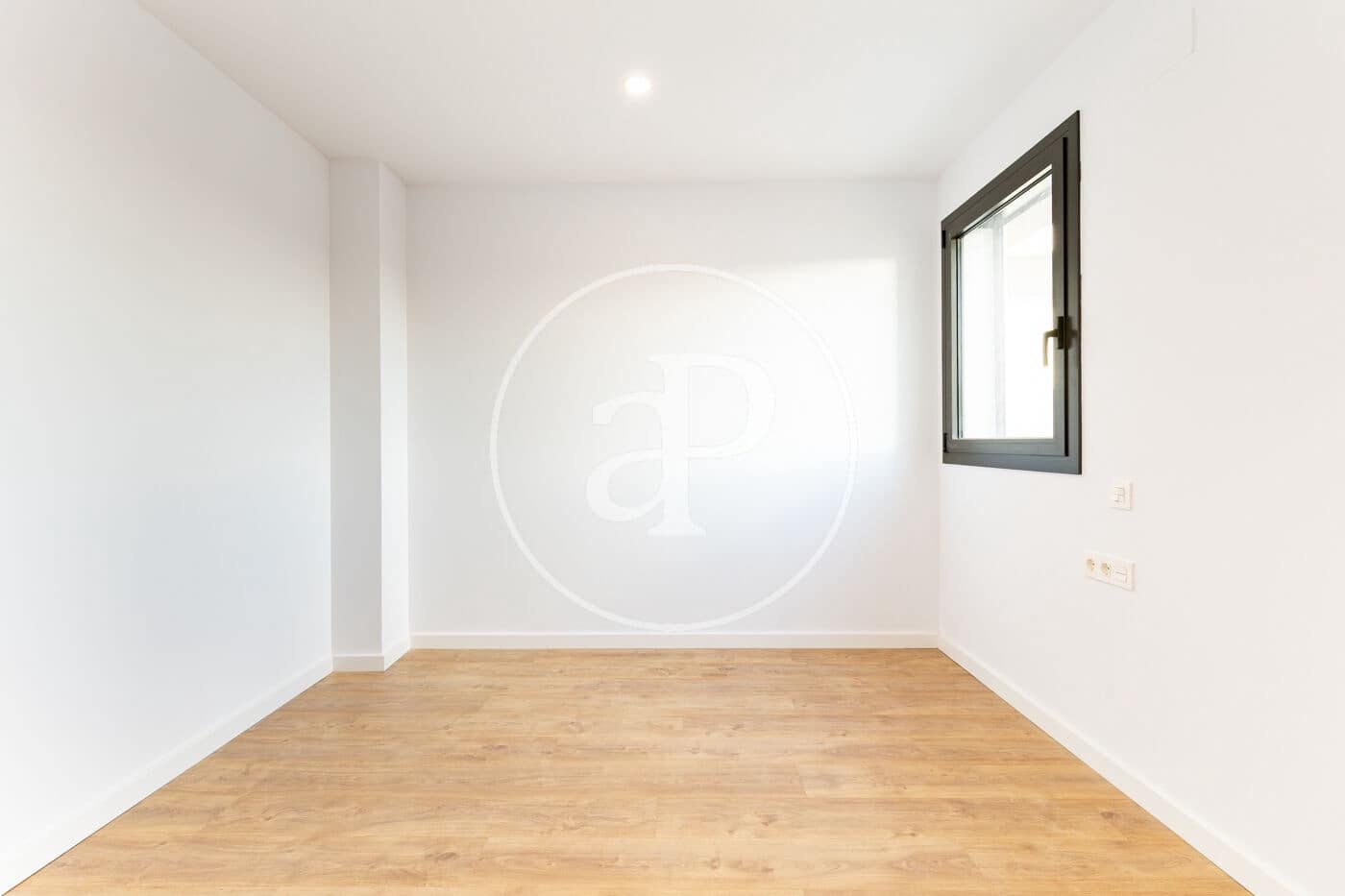 3 bedroom Apartment for sale in Terrassa - € 380,000 (Ref: 9719909)
