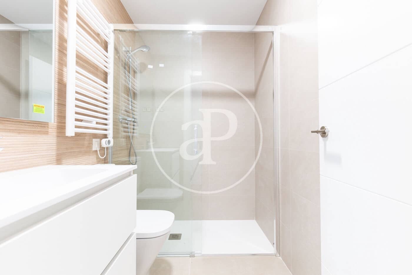 3 bedroom Apartment for sale in Terrassa - € 380,000 (Ref: 9719909)