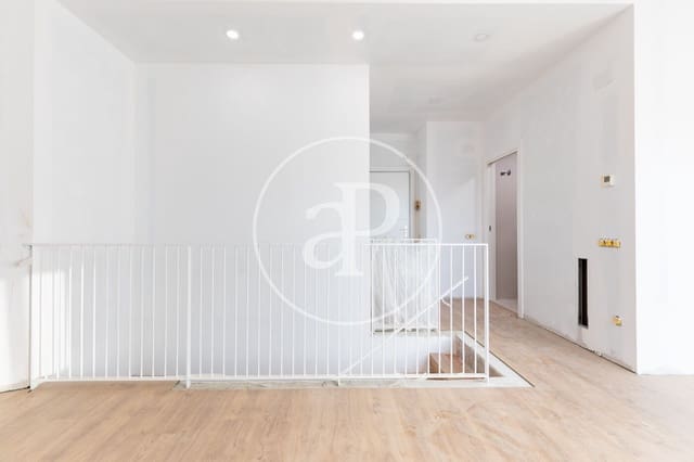 Apartamento de 3 habitaciones en Terrassa en venta - 380.000 € (Ref: 9719909)