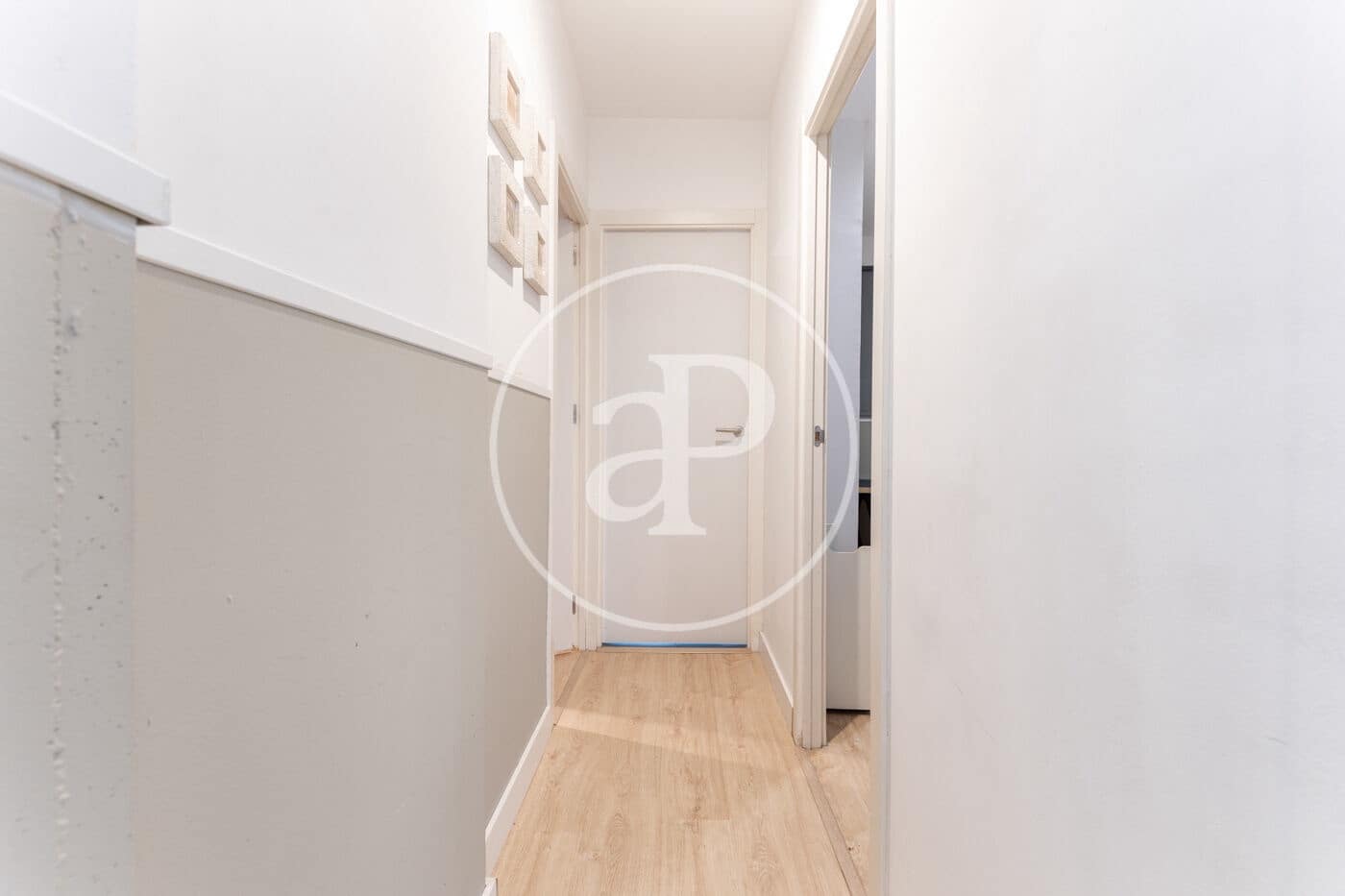 Appartement de 2 chambres à louer à Mira-Sol - 1 200 € (Ref: 9721680)