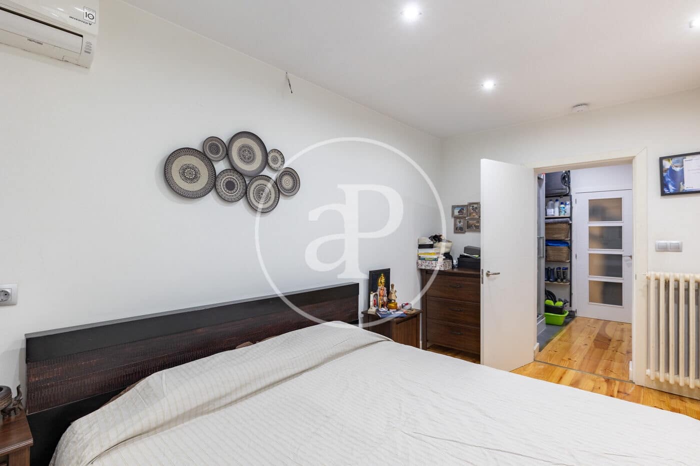 2 bedroom Apartment for sale in Barcelona city - € 570,000 (Ref: 9721681)