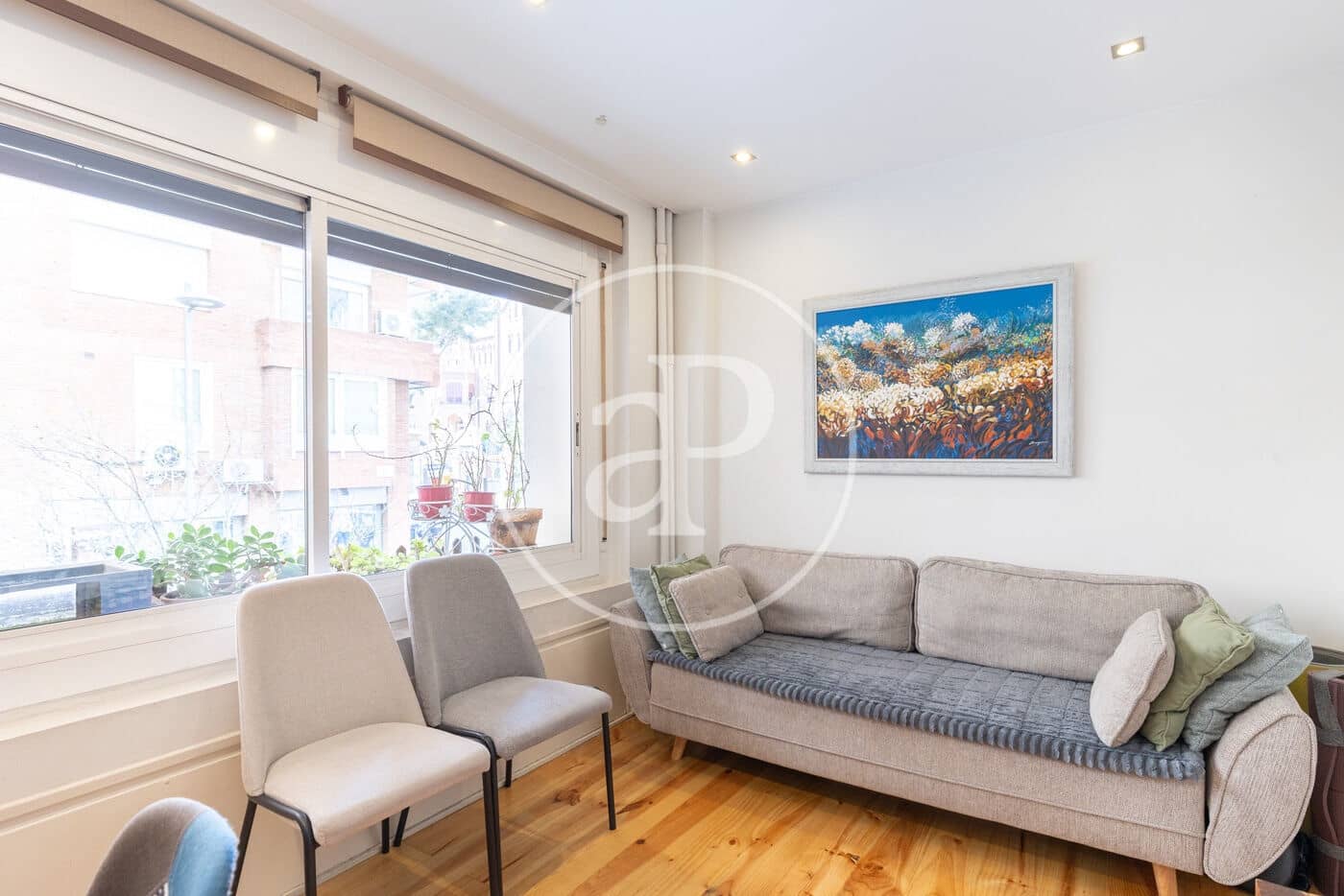 2 bedroom Apartment for sale in Barcelona city - € 570,000 (Ref: 9721681)