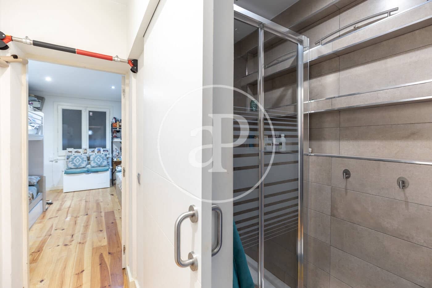 2 bedroom Apartment for sale in Barcelona city - € 570,000 (Ref: 9721681)