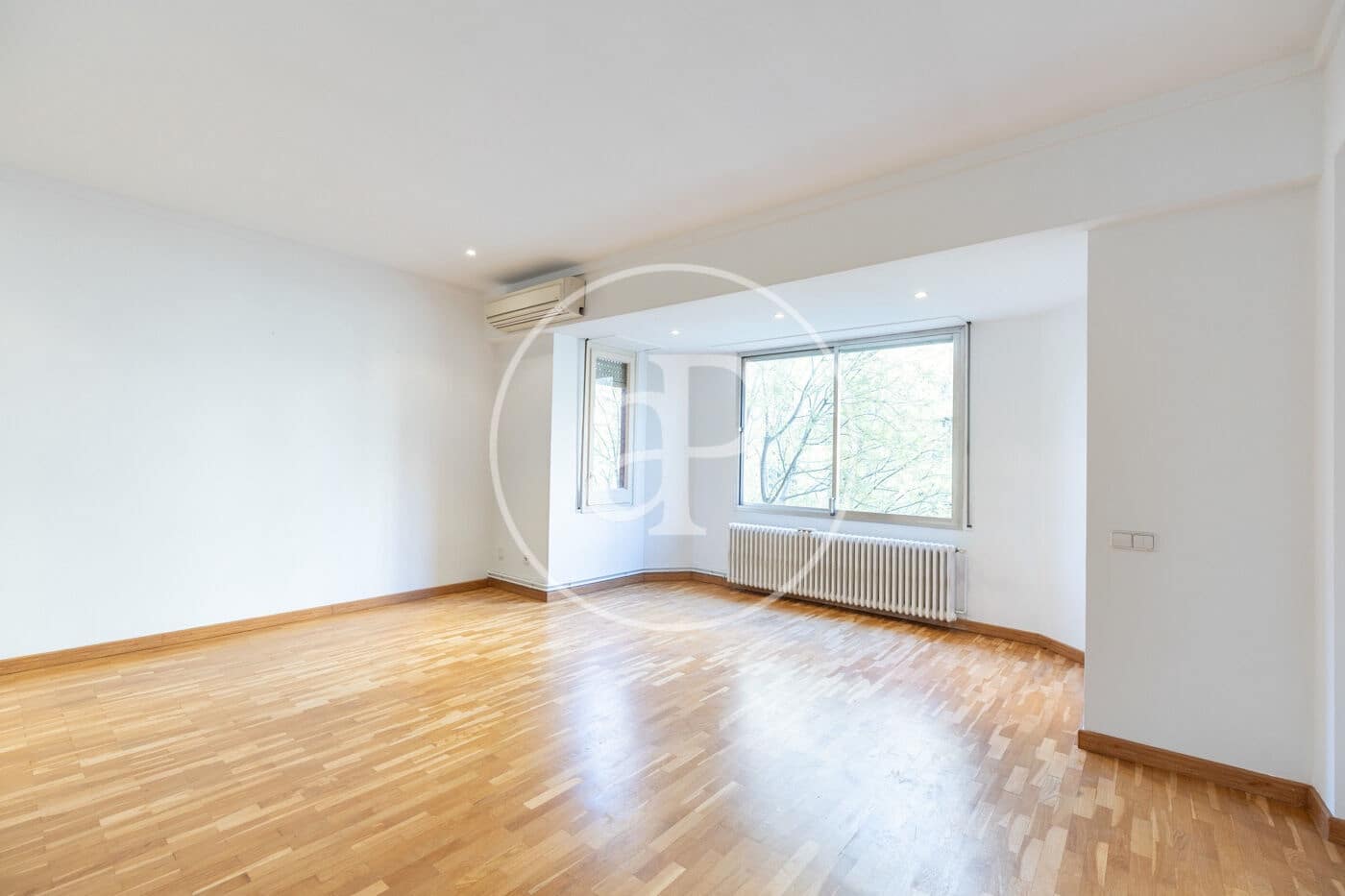 4 chambre Appartement à vendre à Barcelone ville - 840 000 € (Ref: 9721682)