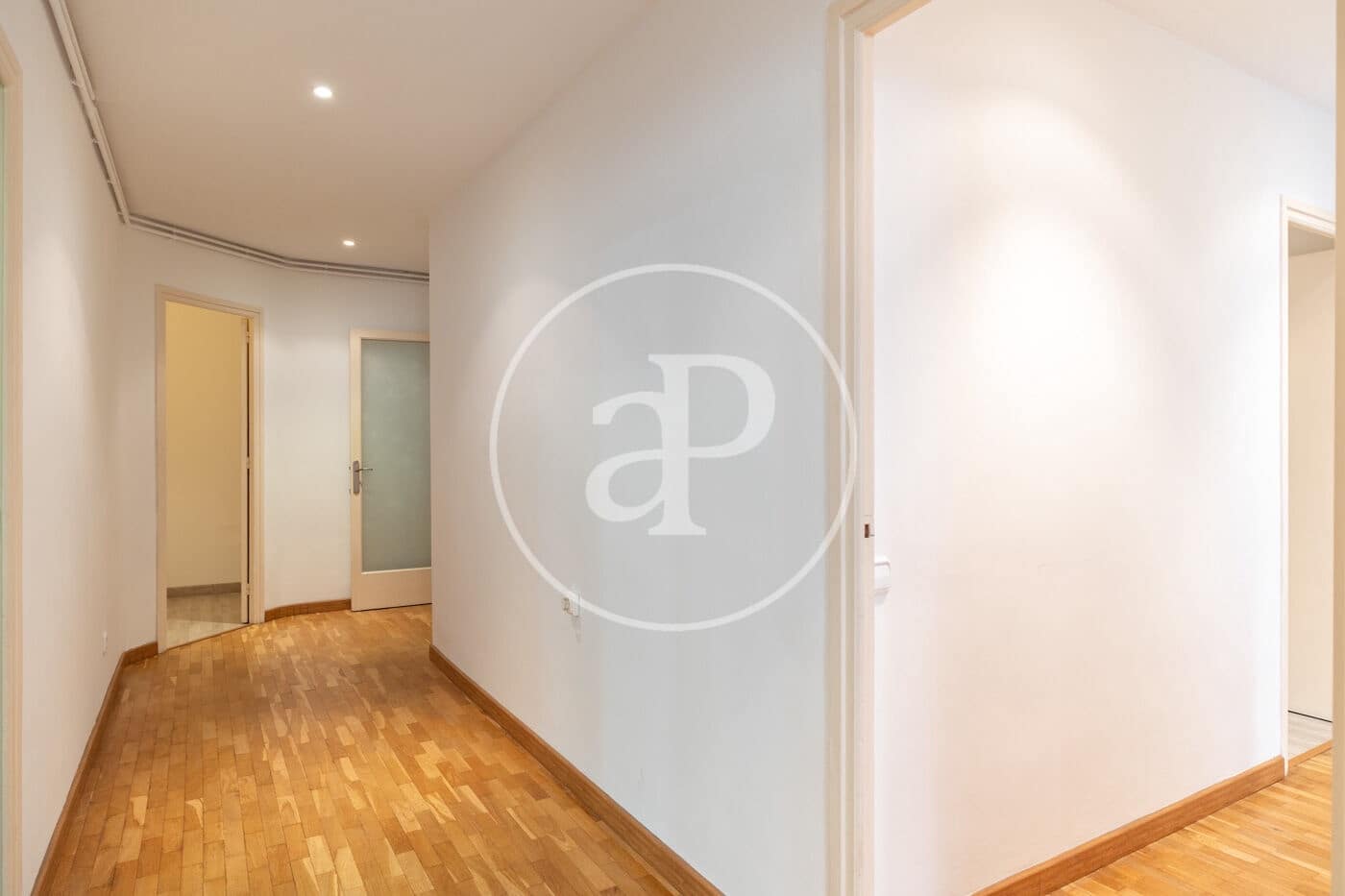 4 chambre Appartement à vendre à Barcelone ville - 840 000 € (Ref: 9721682)
