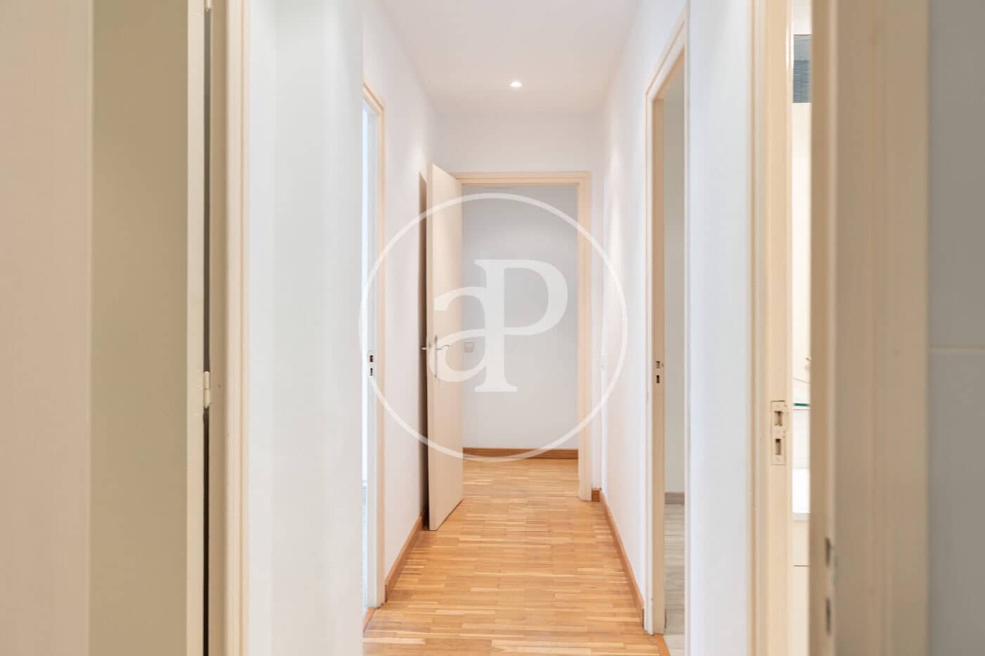 4 chambre Appartement à vendre à Barcelone ville - 840 000 € (Ref: 9721682)