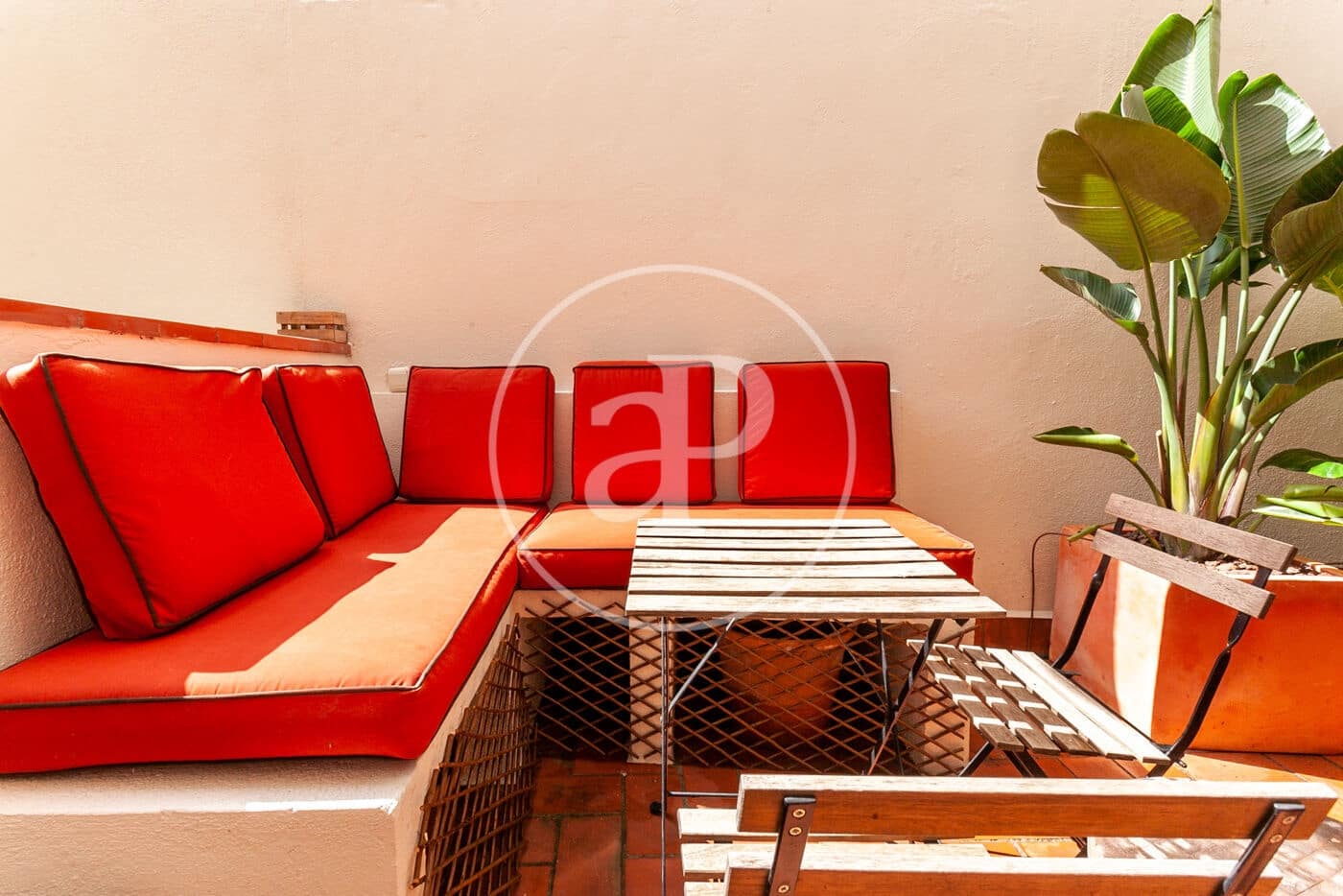 Apartamento de 2 habitaciones en Barcelona ciudad en alquiler - 2.500 € (Ref: 9726630)