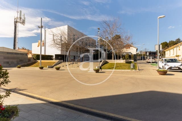 5 soveværelse Villa til salg i Matadepera med swimmingpool - € 1.180.000 (Ref: 9726631)