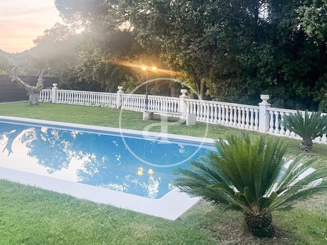 5 soveværelse Villa til salg i Matadepera med swimmingpool - € 1.180.000 (Ref: 9726631)