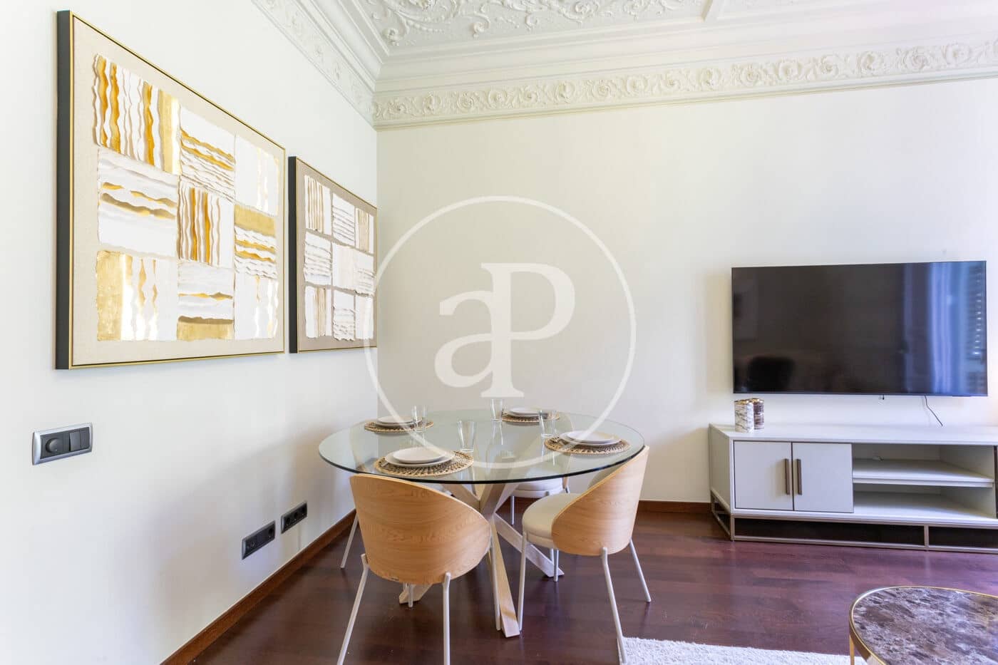 2 bedroom Apartment for rent in Barcelona city - € 2,600 (Ref: 9732084)