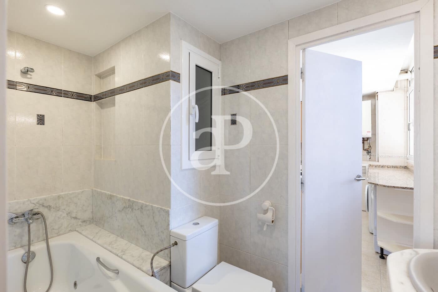 4 sovrum Lägenhet till salu i Barcelona stad - 750 000 € (Ref: 9732085)