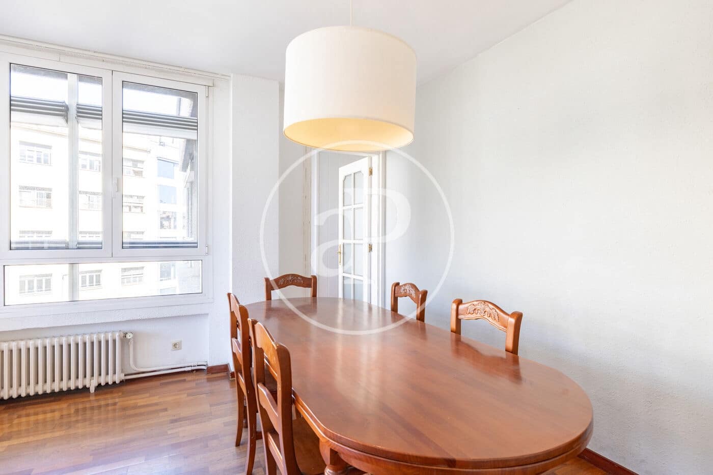 4 sovrum Lägenhet till salu i Barcelona stad - 750 000 € (Ref: 9732085)