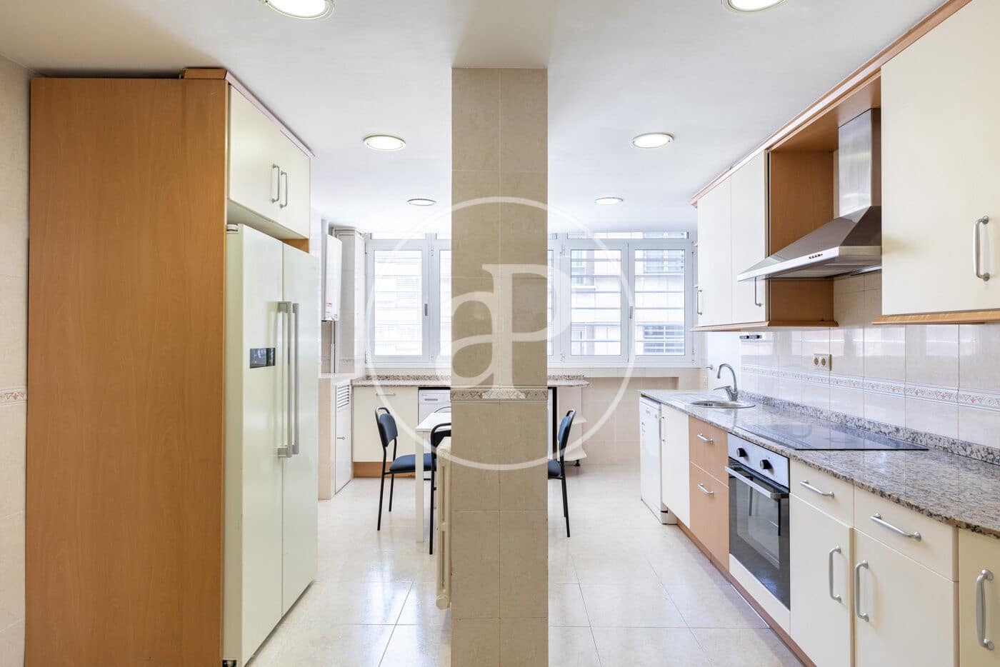 4 sovrum Lägenhet till salu i Barcelona stad - 750 000 € (Ref: 9732085)