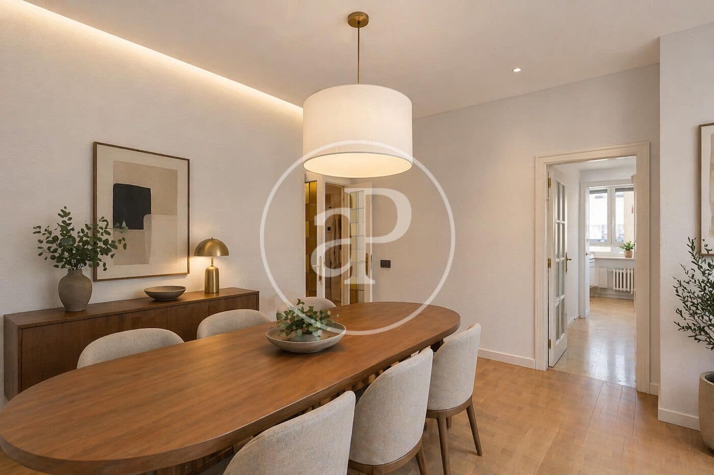 4 bedroom Apartment for sale in Barcelona city - € 750,000 (Ref: 9732085)