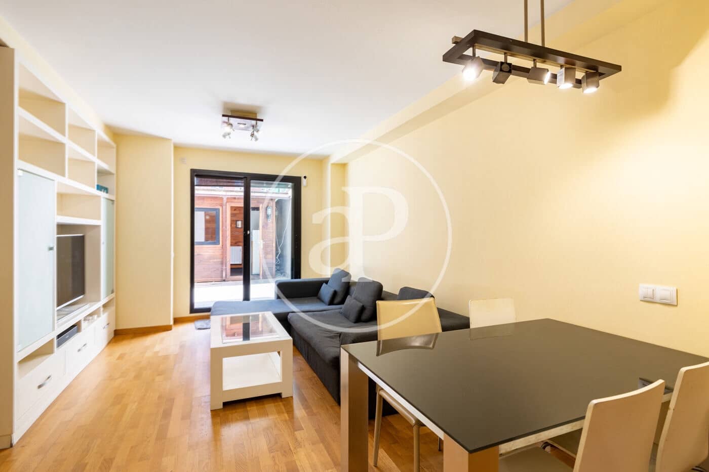 2 slaapkamer Appartement te koop in Barcelona stad met zwembad - € 695.000 (Ref: 9732086)
