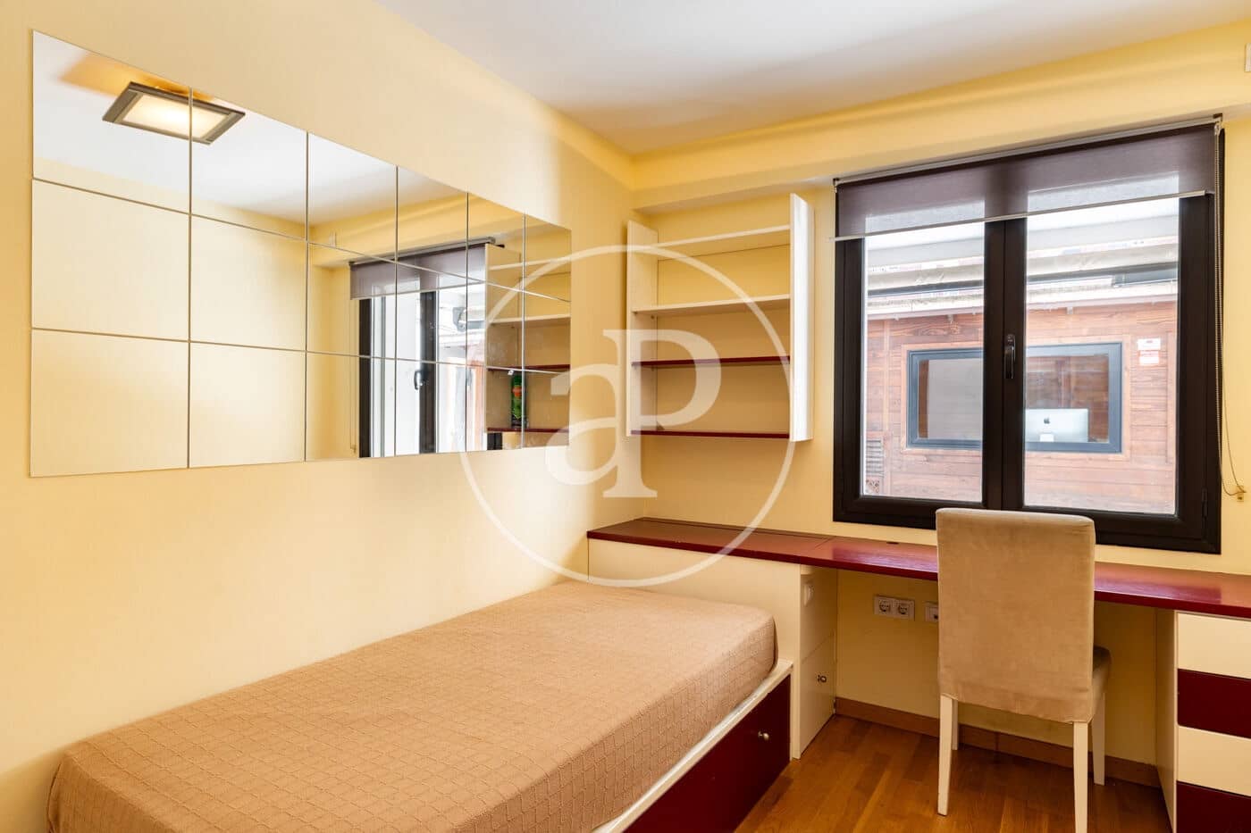 2 slaapkamer Appartement te koop in Barcelona stad met zwembad - € 695.000 (Ref: 9732086)