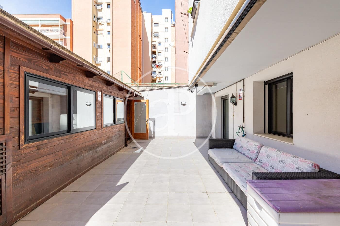 2 slaapkamer Appartement te koop in Barcelona stad met zwembad - € 695.000 (Ref: 9732086)