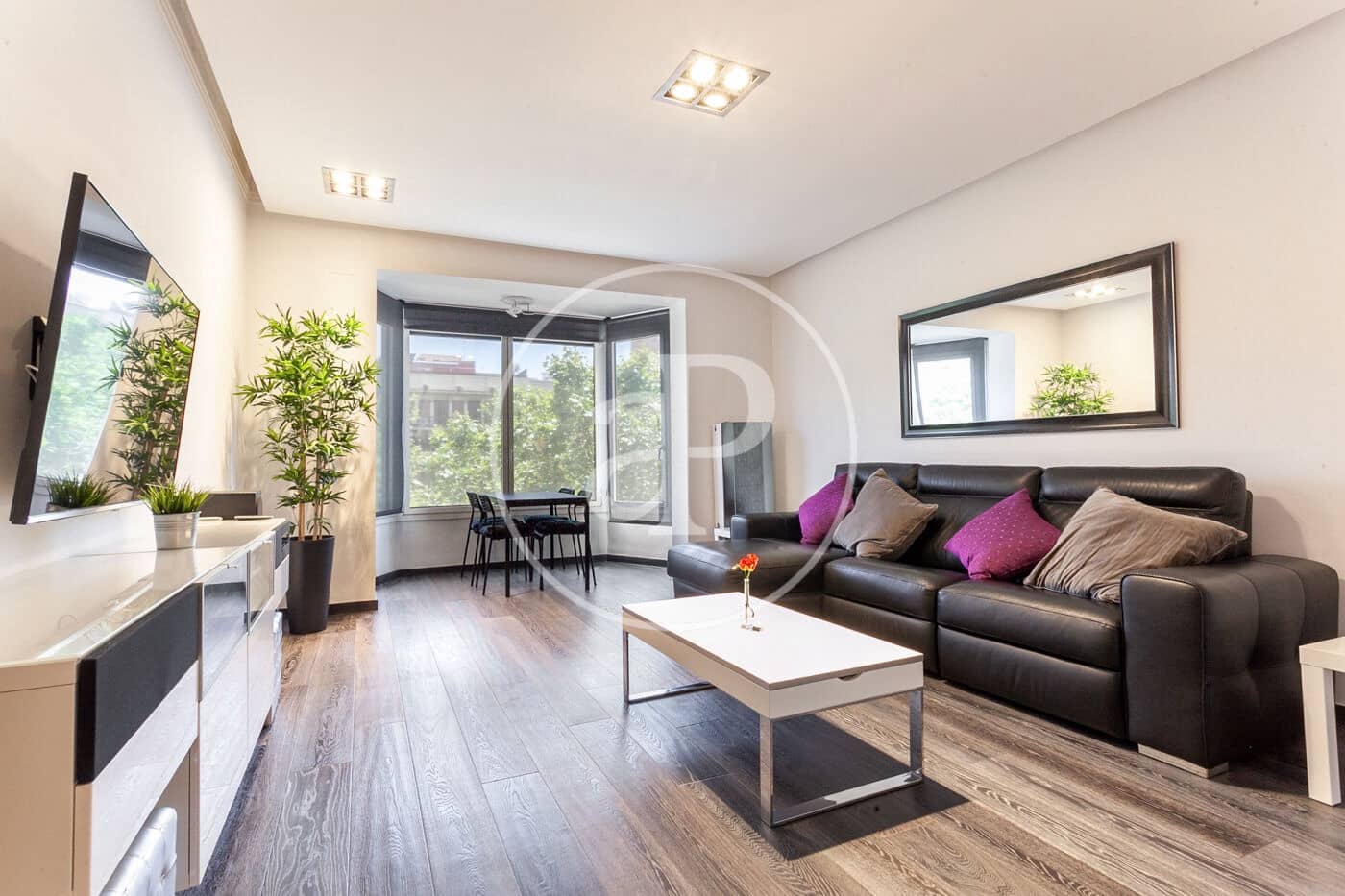 Apartamento de 3 habitaciones en Barcelona ciudad en venta - 769.000 € (Ref: 9735577)